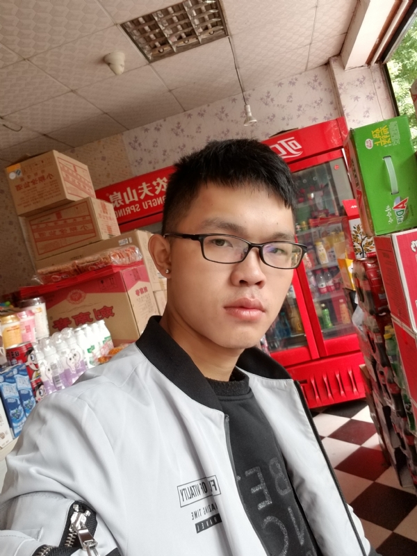 柒年的第一张照片--福建蓝颜知己交友网