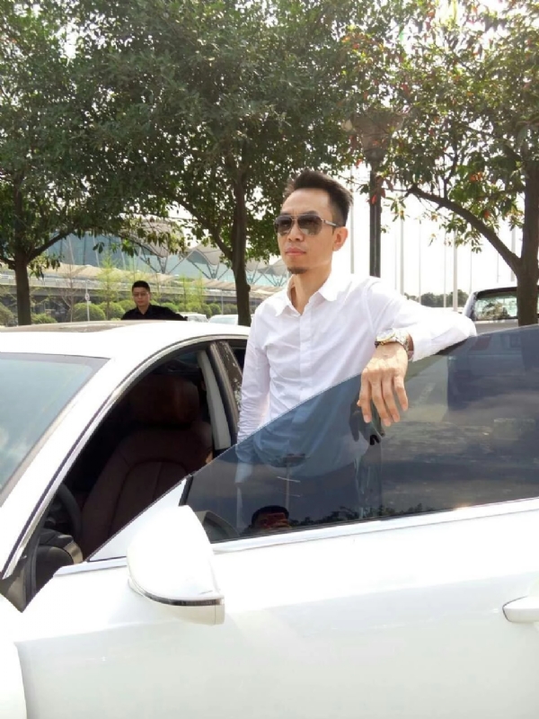 杨岳的第一张照片--福建蓝颜知己交友网