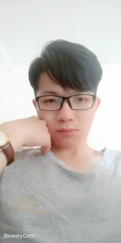 愿得一人心的第一张照片--福建蓝颜知己交友网