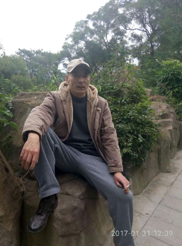 热腾腾的第一张照片--福建蓝颜知己交友网