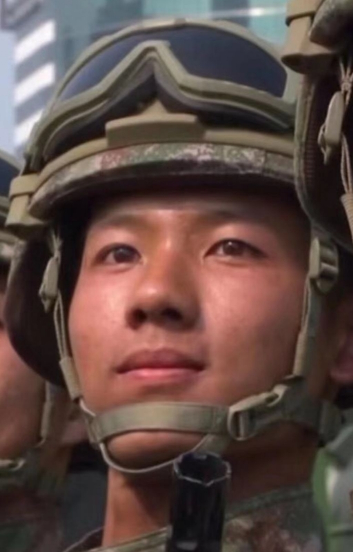 凤翼天翔的第一张照片--福建蓝颜知己交友网