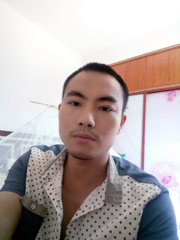 简单的第二张照片--福建蓝颜知己交友网