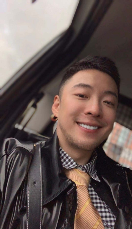 平凡英雄的第二张照片--福建蓝颜知己交友网