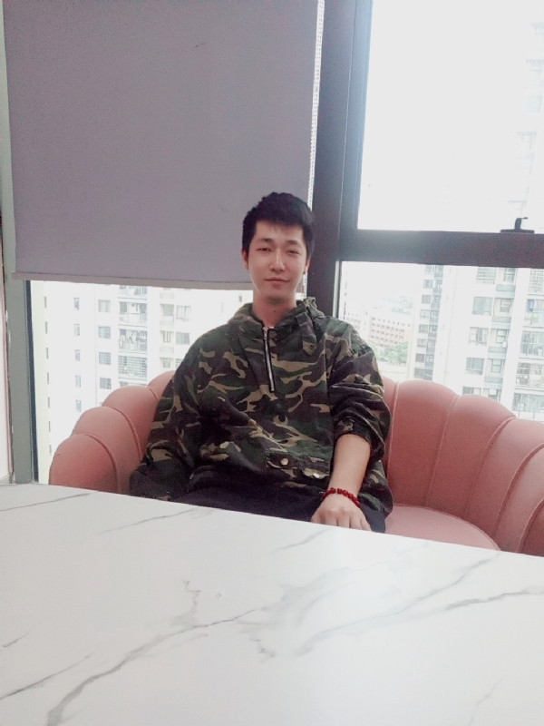 网恋被骗37块5的第一张照片--福建蓝颜知己交友网