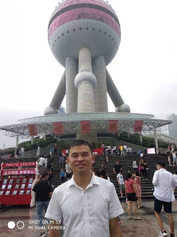 小猫吃老鼠的第一张照片--福建蓝颜知己交友网