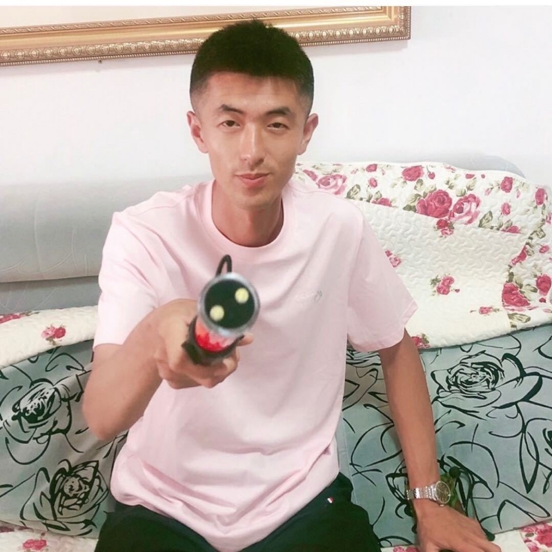 转身留下孤独的她的第二张照片--福建蓝颜知己交友网