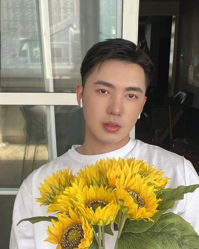 浪子无悔的第二张照片--福建蓝颜知己交友网