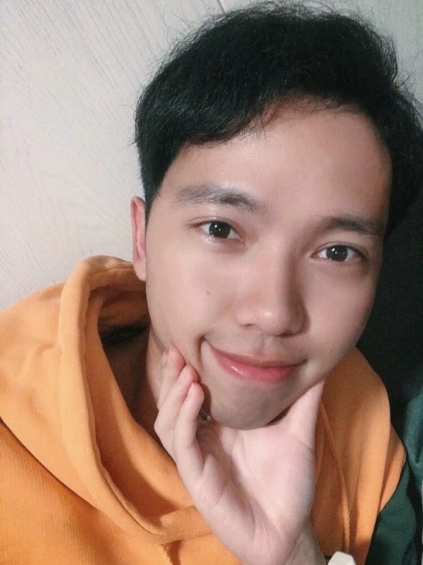 草稿纸的第一张照片--福建蓝颜知己交友网