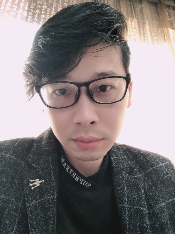 在等一个人的第一张照片--福建蓝颜知己交友网