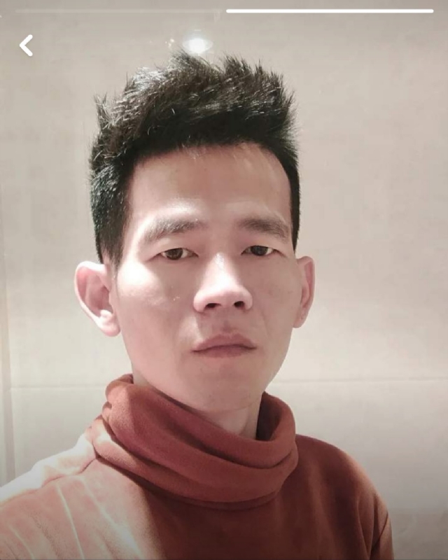 白了少年头的第一张照片--福建蓝颜知己交友网