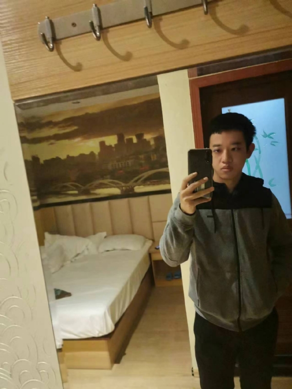 阵雨的第一张照片--福建蓝颜知己交友网