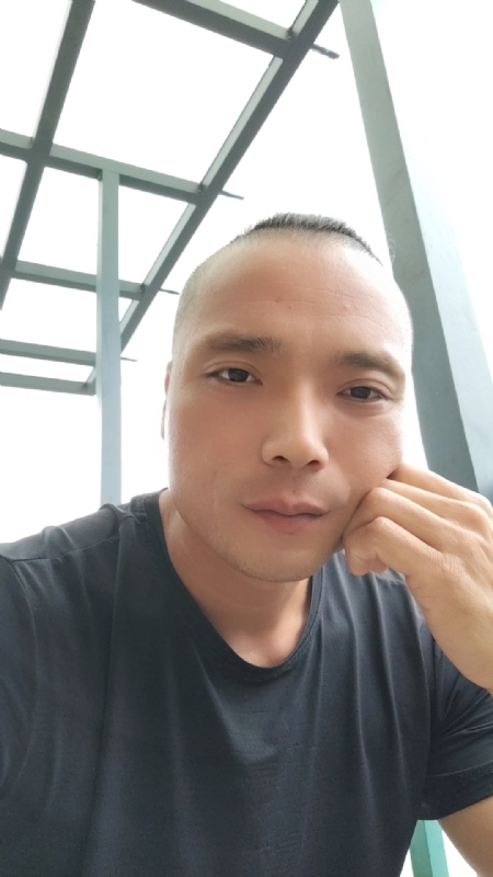 伯爵的第三张照片--福建蓝颜知己交友网